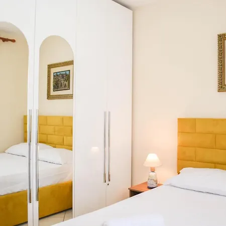 Comfortable Apartment *